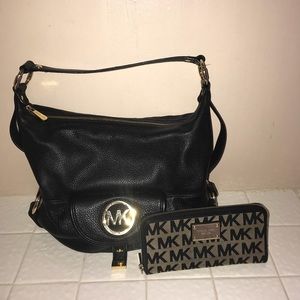 Michael Kors Purse w/Matching Wallet